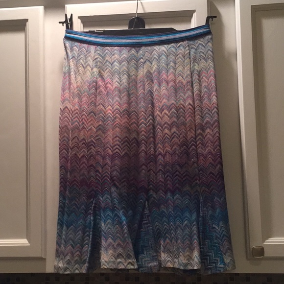 Flash sale Missoni skirt, closet clearance - Picture 2 of 4